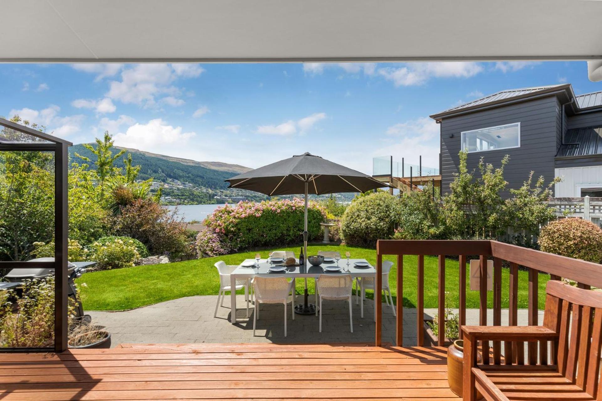 Tranquil Heights Queenstown Exterior foto